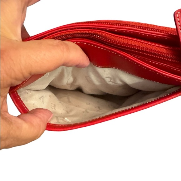 Levenger red leather crossbody - Picture 7 of 10